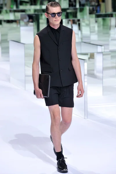 Look 6